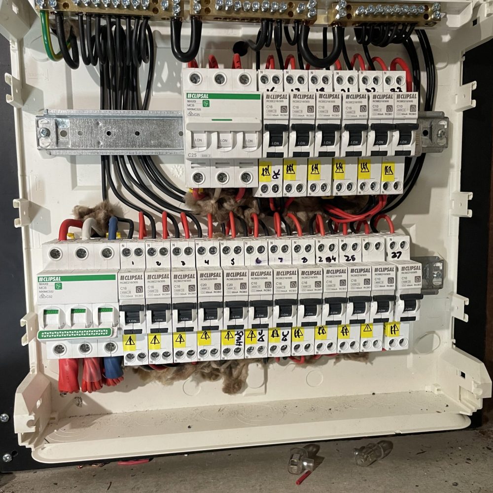 MJ Smith Electrical Solutions